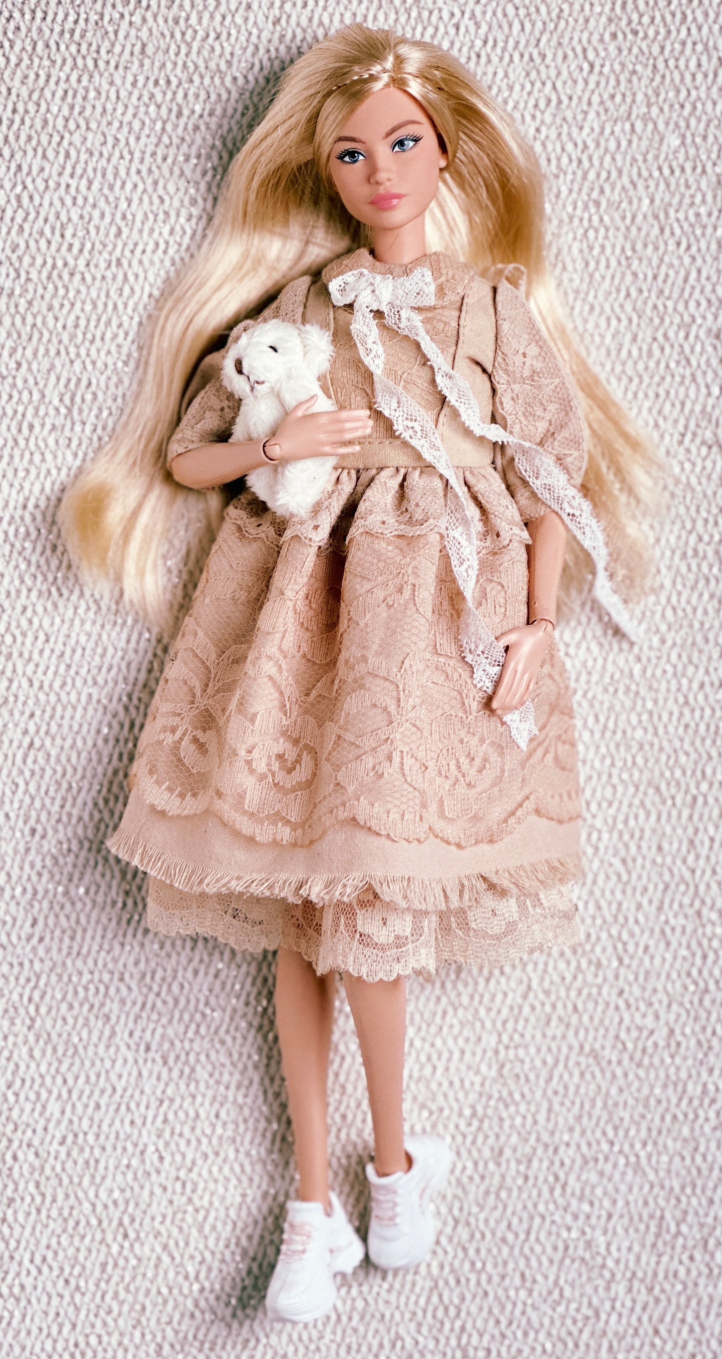 PDF Digital Pattern vintage dress for BB MTM, Curvy and Blythe dolls. + Sewing Tutorial