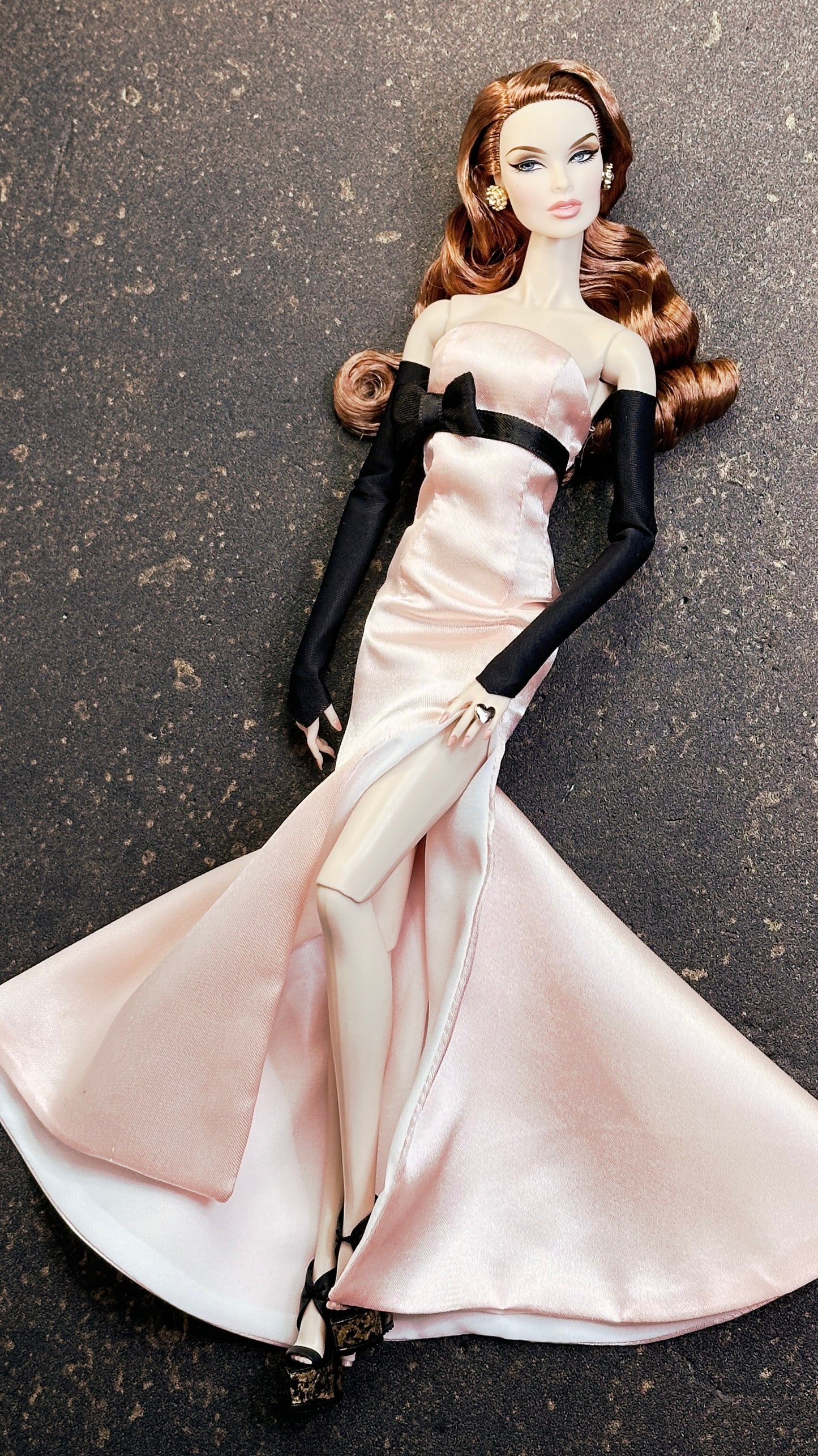 PDF Digital Pattern marshmallow corset dress for 1:6 dolls / Integrity toys/ BB dolls. VIDEO tutorial.