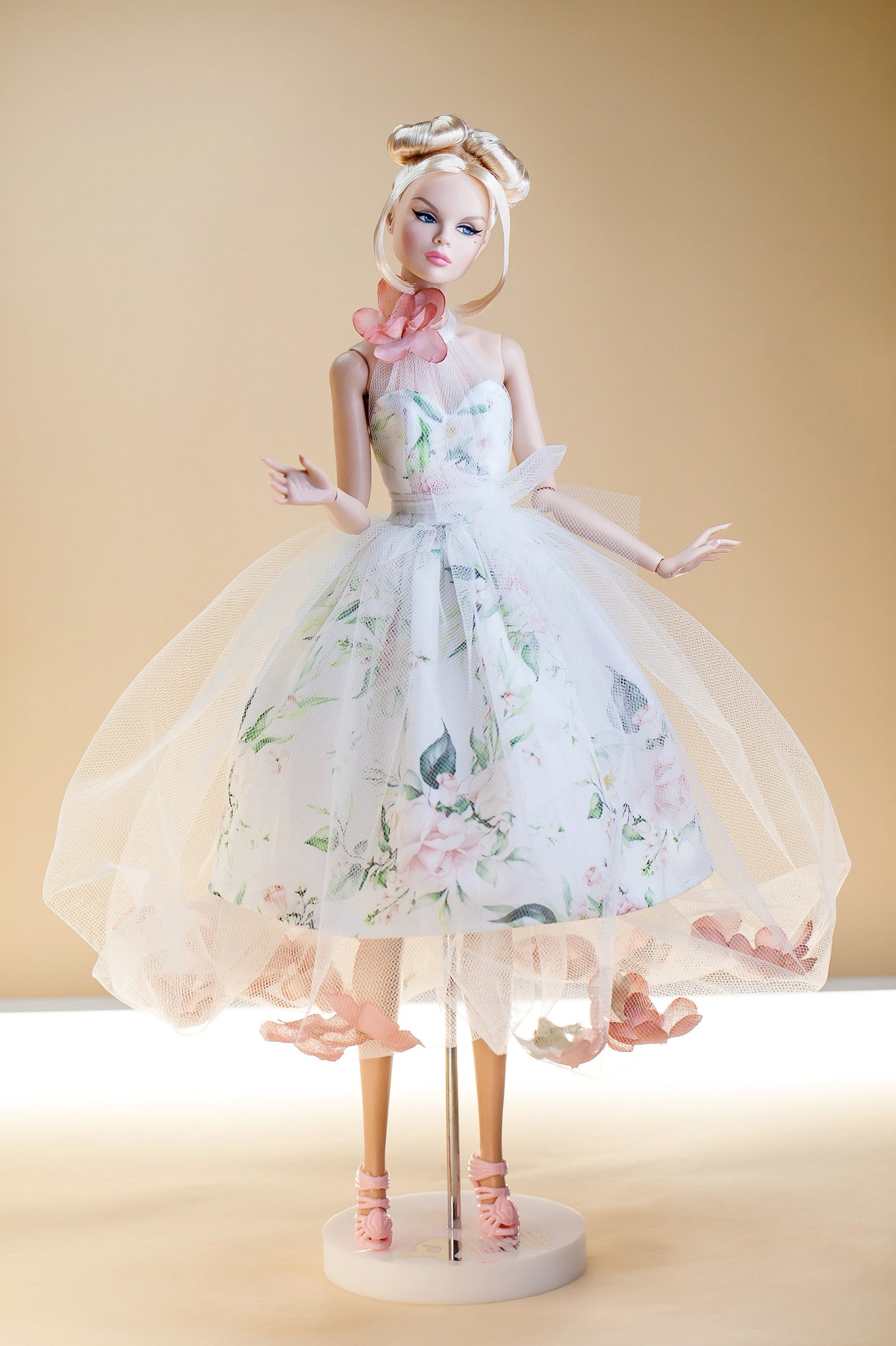 PDF Digital Pattern spring balloon dress for BB &amp; Integrity toys dolls. VIDEO tutorial.