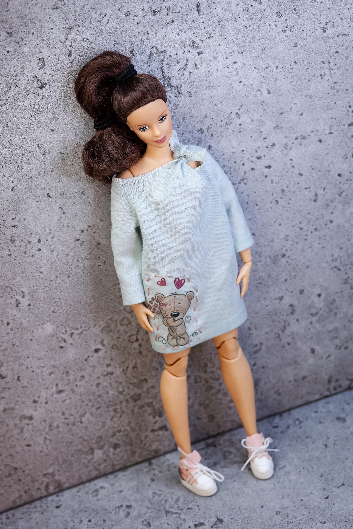 PDF Digital Pattern reglan sleeve dress dress for BB MTM Curv. dolls. Video tutorial.