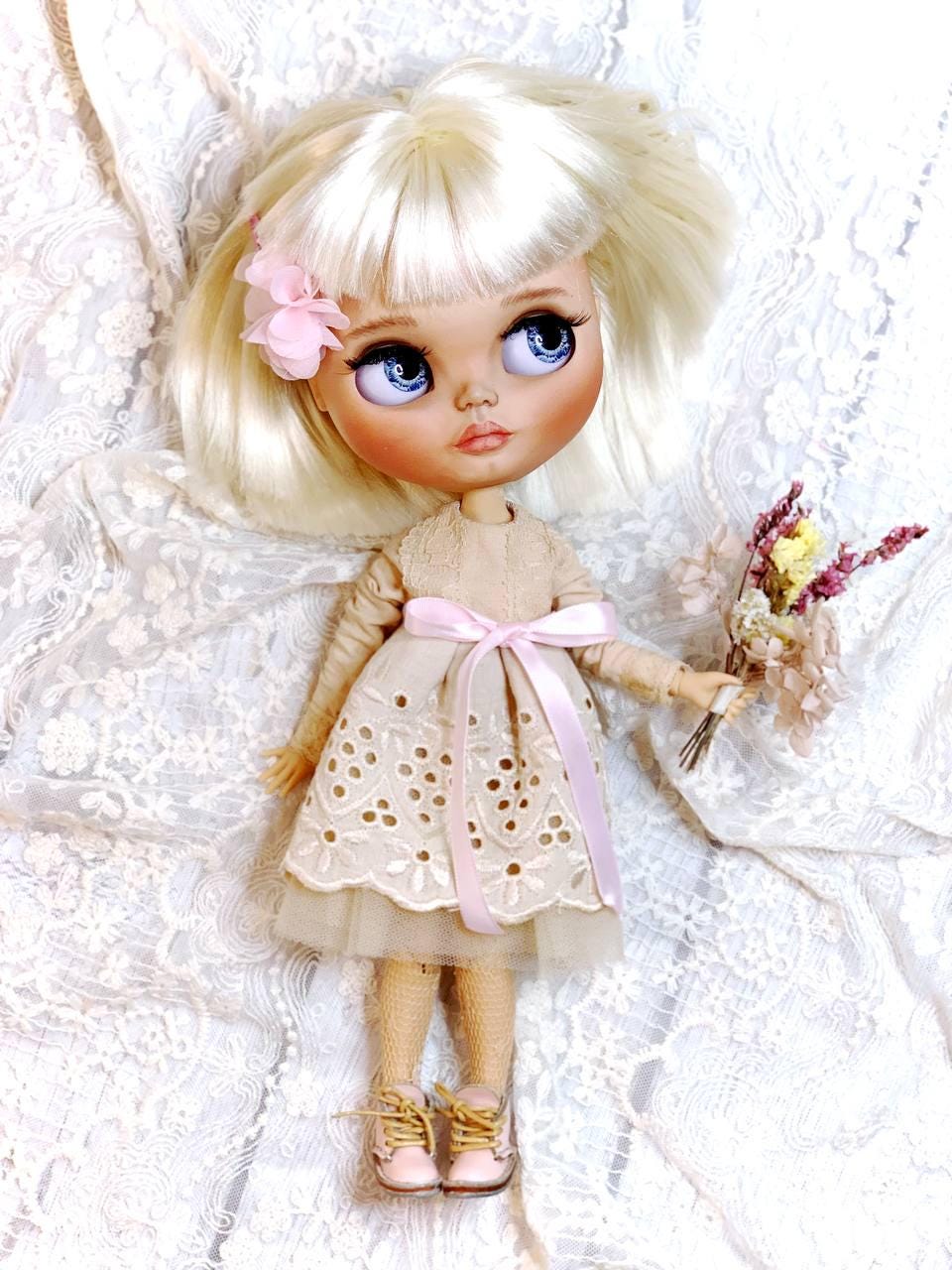 PDF Digital Pattern vintage dress for BB and Blythe dolls. Youtube VIDEO