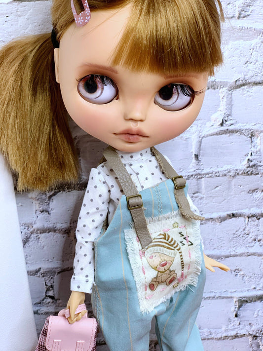 Blythe Doll (OOAK) Doll with medium blonde short hair, brunette 1/6 Custom 30 cm