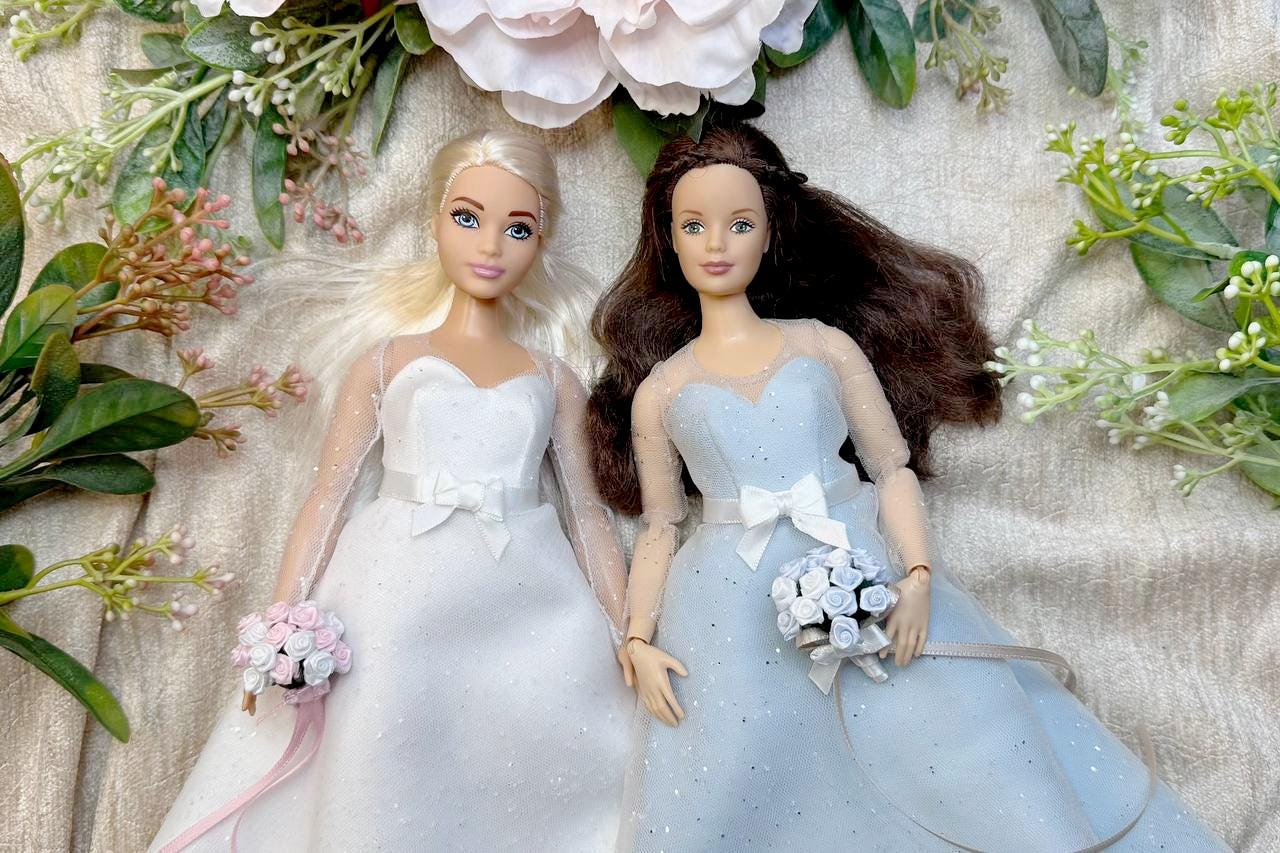 PDF Digital Pattern bridal dress, ball gown dress for BB Curv. dolls. Video tutorial.