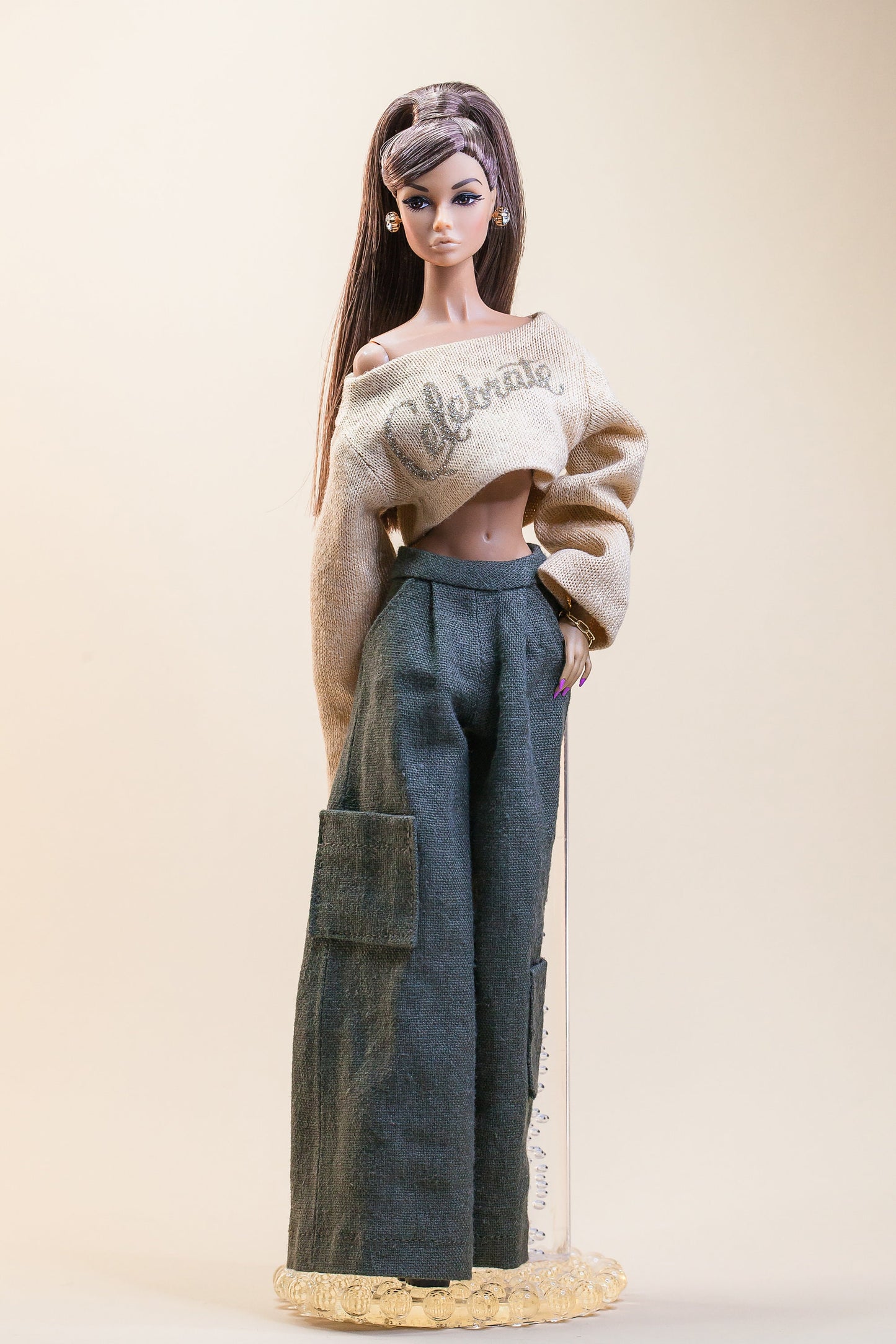 PDF Digital Pattern wide leg trousers for Fashion Royalty Nu Face Integrity toys and BB dolls. VIDEO tutorial.