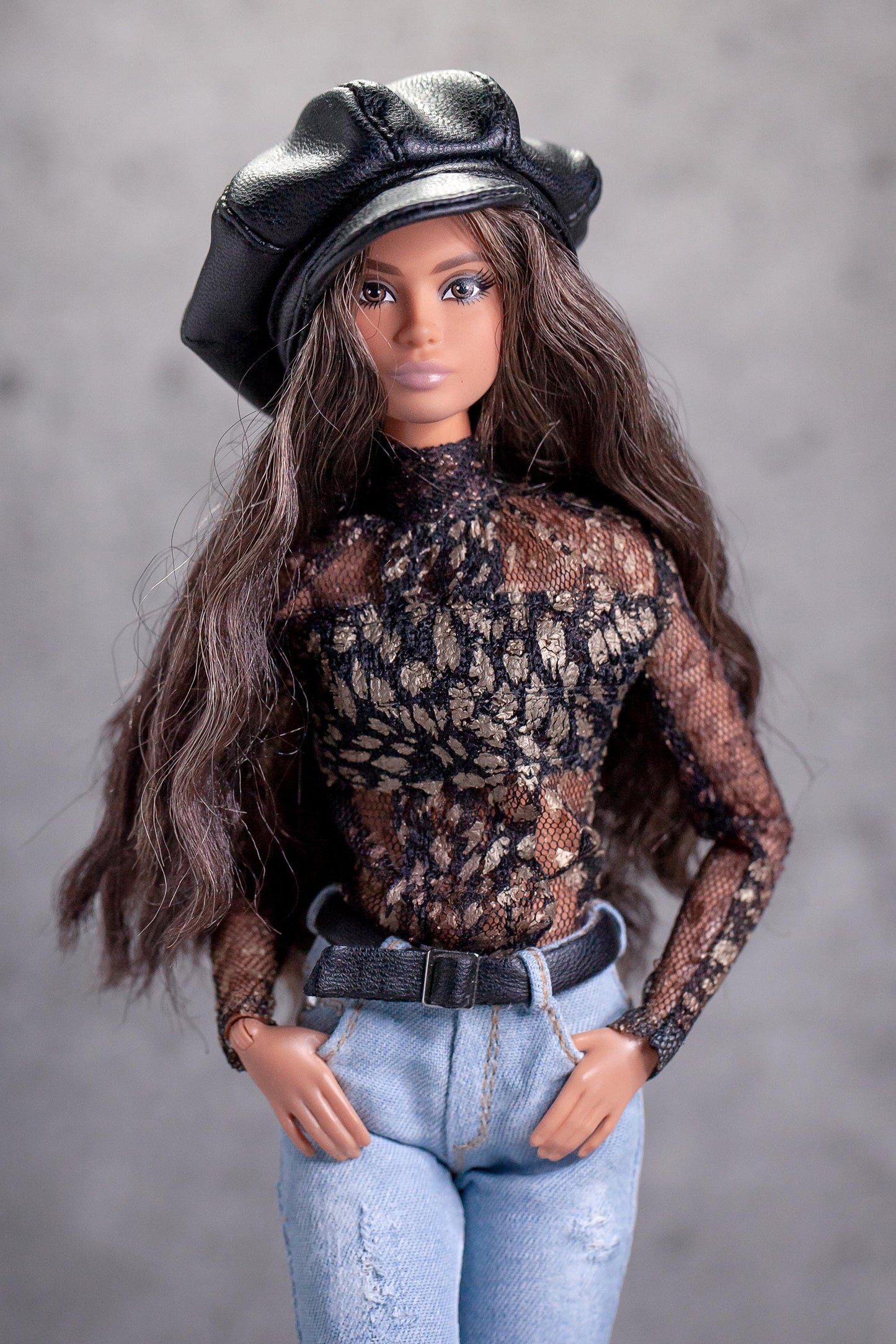 PDF Digital Pattern baker boy hat for BB &amp; Integrity toys and Fr HOMME dolls. Video tutorial.