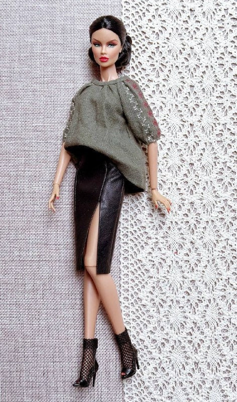 PDF Digital Pattern boho hippie blouse for BB, Poppy Parker, Tulabelle, Fashion royalty, Nu face and Blythe dolls.