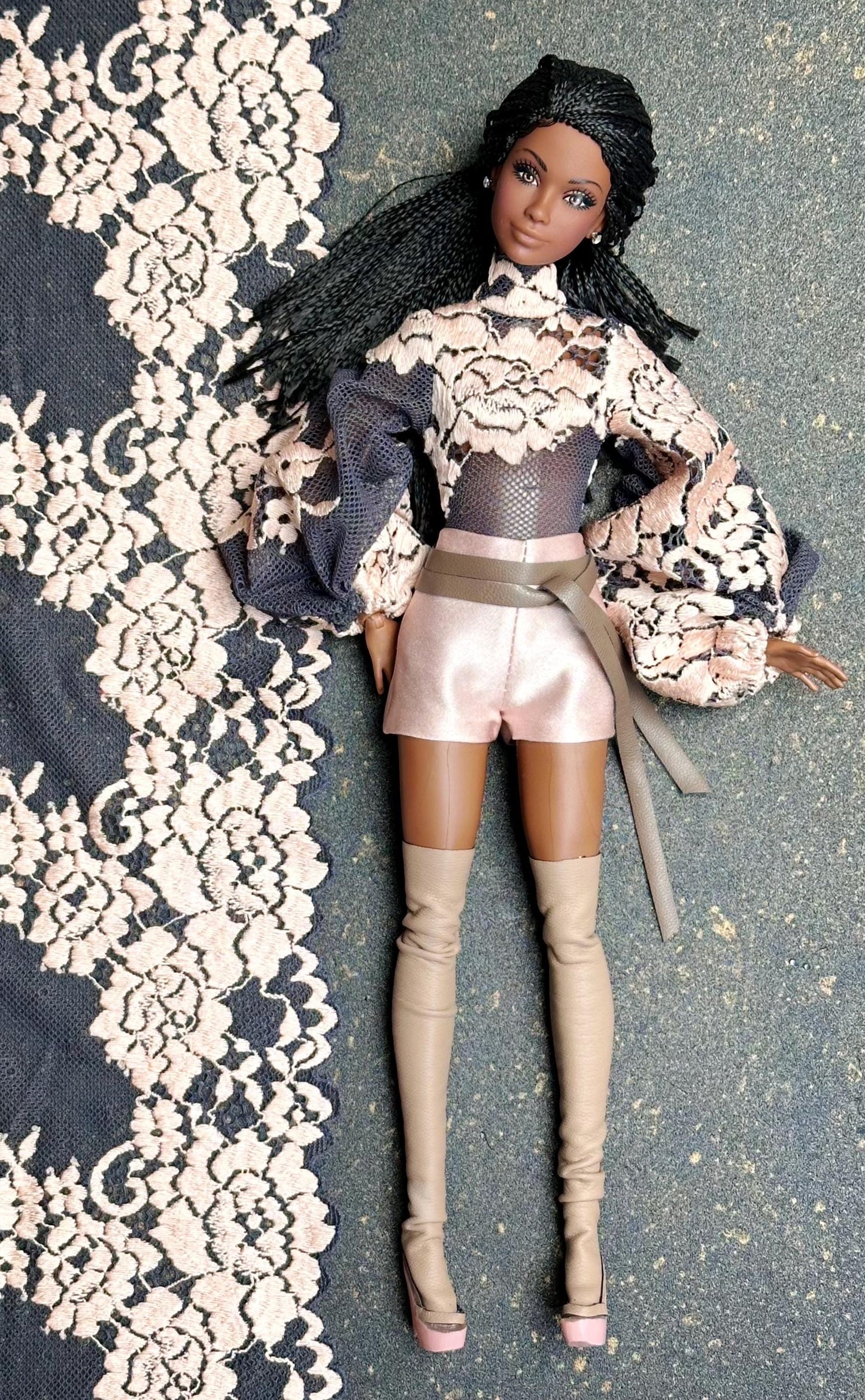 PDF Digital Pattern balloon sleeve body for Fashion Royalty Nu Face BB MTM doll. With video tutorial.