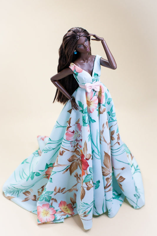 Long dress with slit for Integrity Toys Fashion dolls.