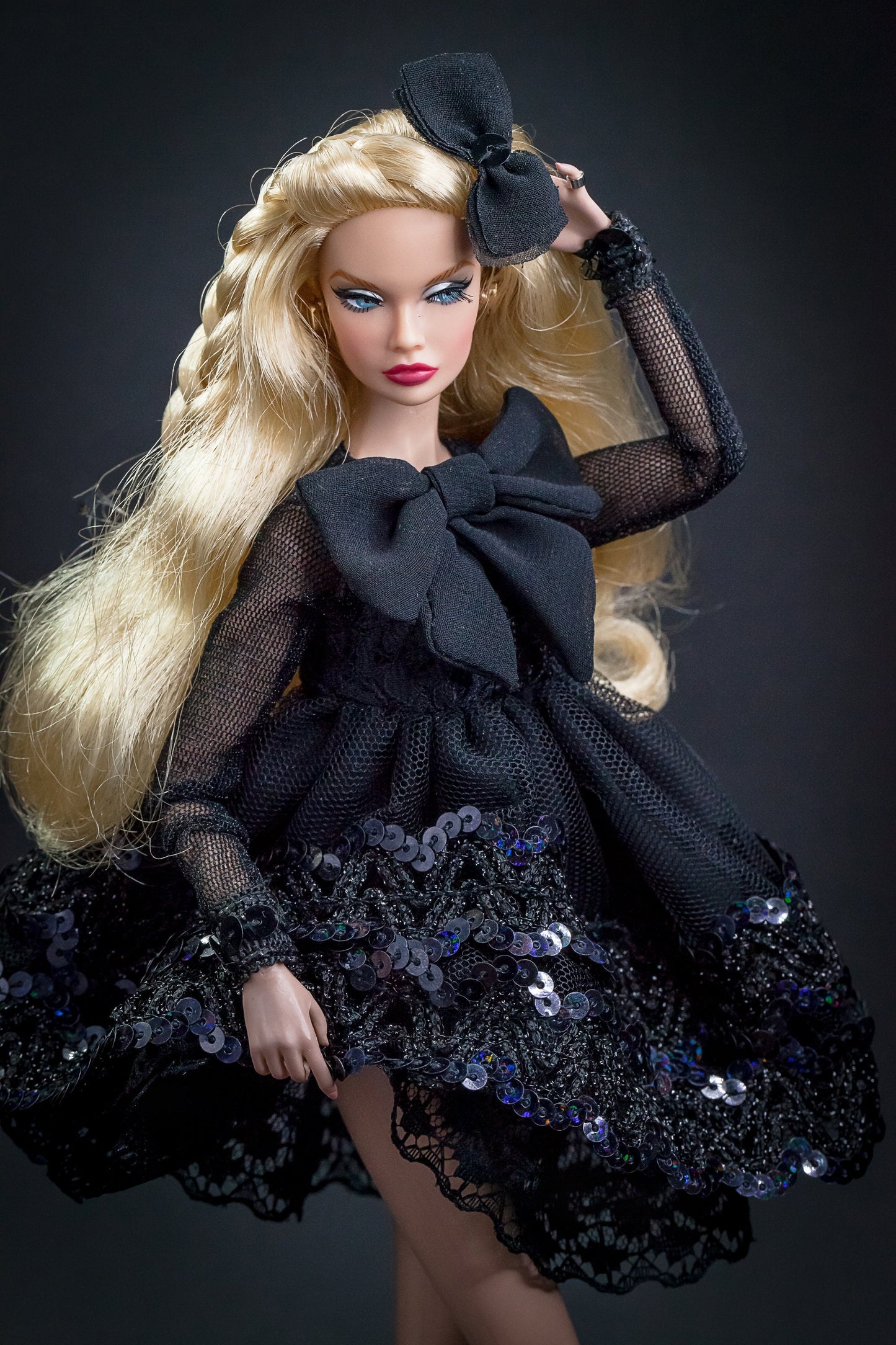 Black dress for Integrity toys Fashion Royalty Nu Face Poppy Parker dolls.