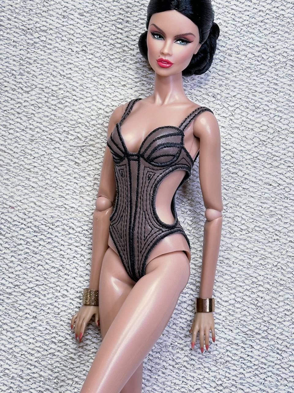 Body Corsage swimsuit made of elastic imitation leather and embroidery pattern for Integrity Toys Fashion royalty dolls